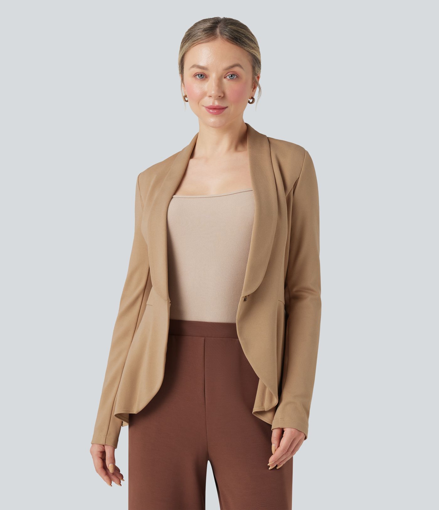 Halara Flex™ Õlakooliga Pikk Varrukas Volangiga Töömantel