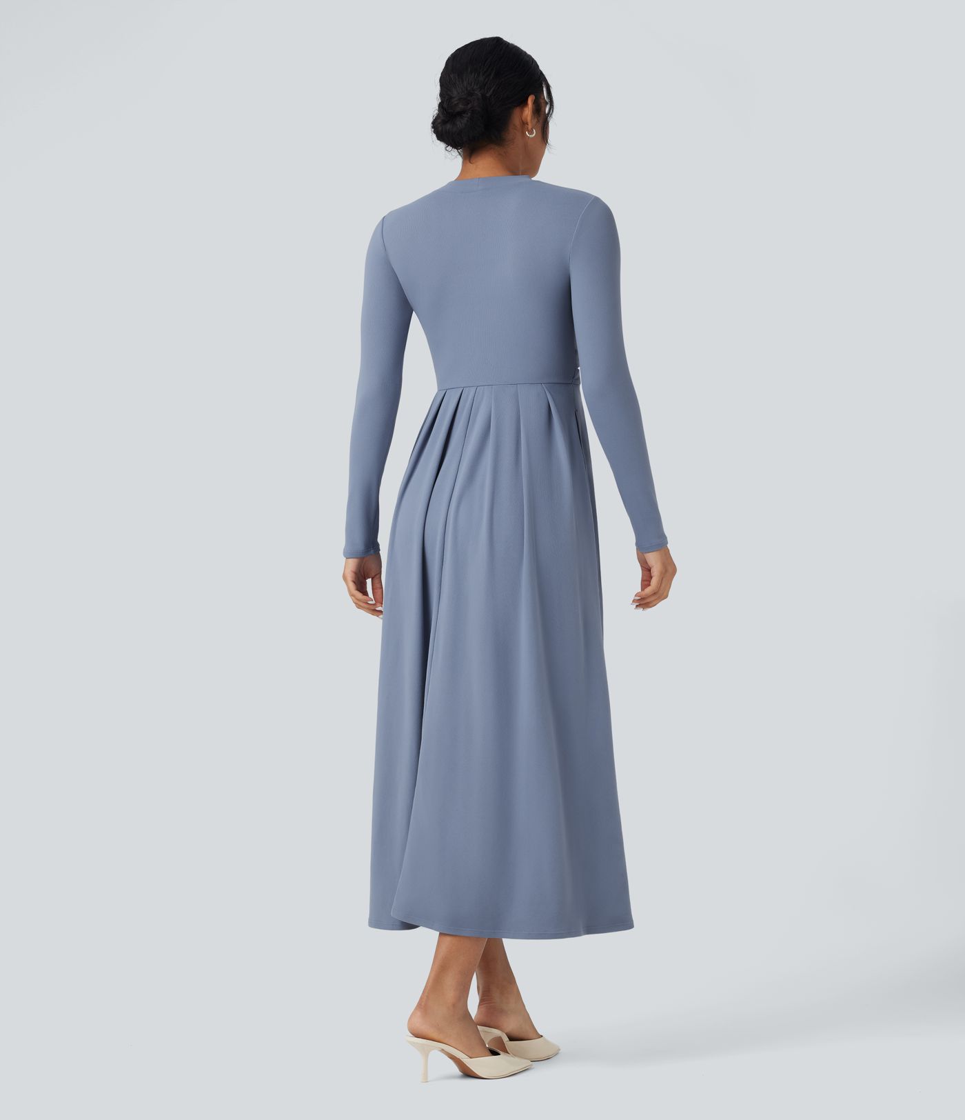 Lässiges Maxikleid in A-Linie mit Stehkragen und langen Ärmeln