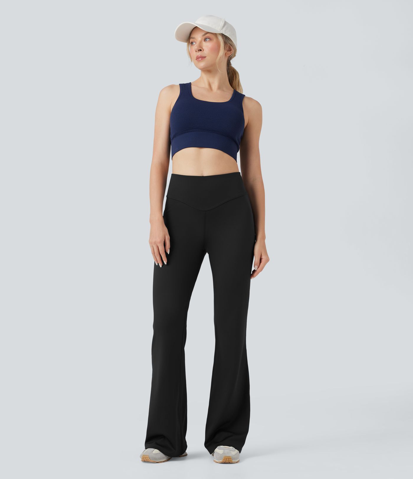 Pantalones de yoga acampanados de tiro alto con bolsillos