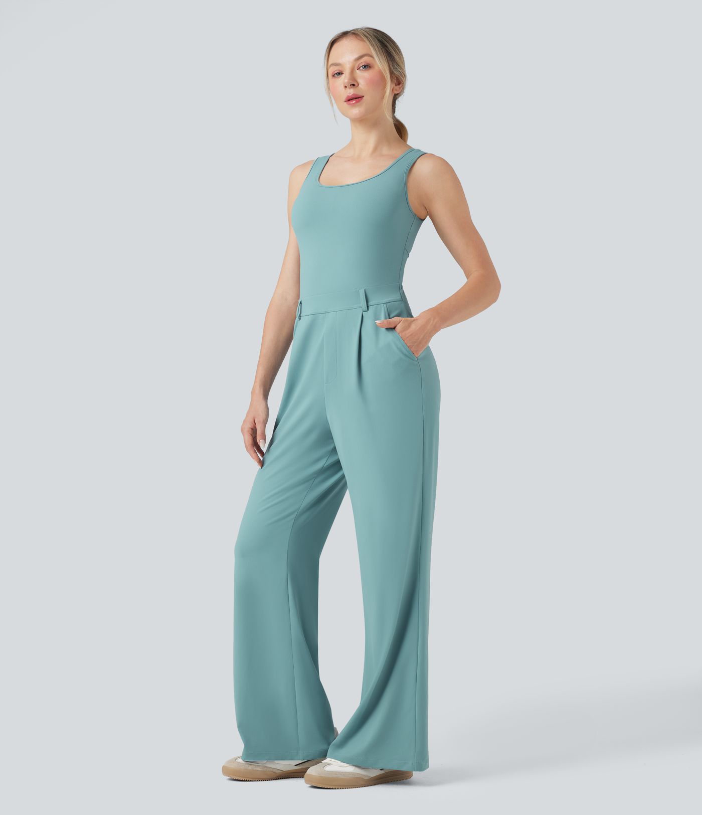 Legerer Crossover-Jumpsuit mit Taschen – Easy Peezy Edition