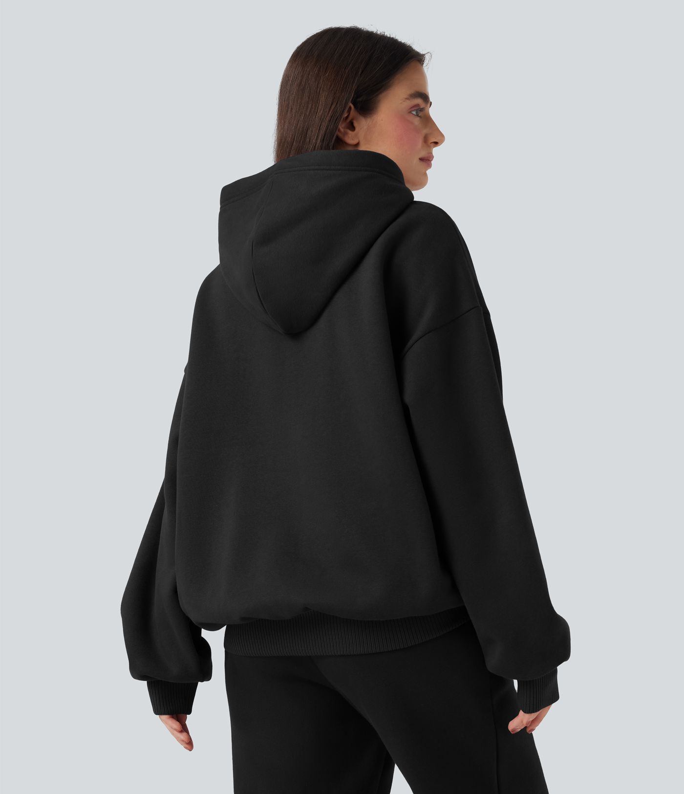 Sweat à capuche en coton molleton manches longues avec poches