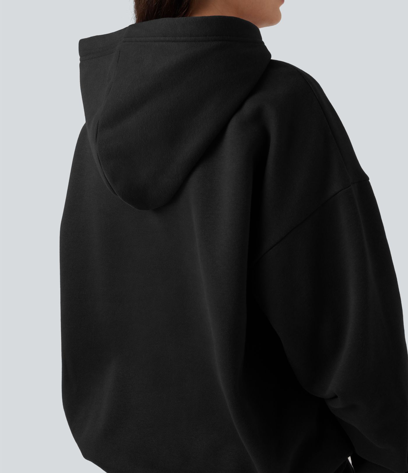 Sweat à capuche en coton molleton manches longues avec poches