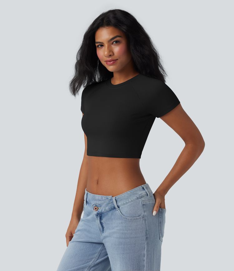 Kurzes Freizeit-T-Shirt mit Rundhalsausschnitt und Raglanärmeln