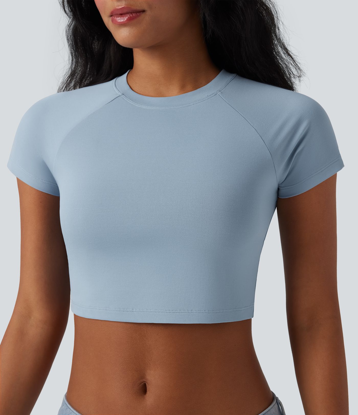 Round Neck Raglan Sleeve Cropped Casual T-Shirt