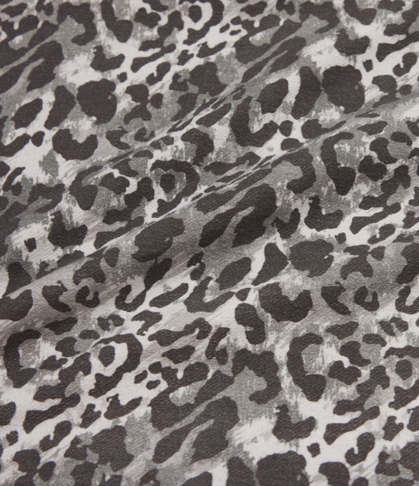 Halara Flex™ - Casual Denim Overall with Multiple Pockets and Leopard Print