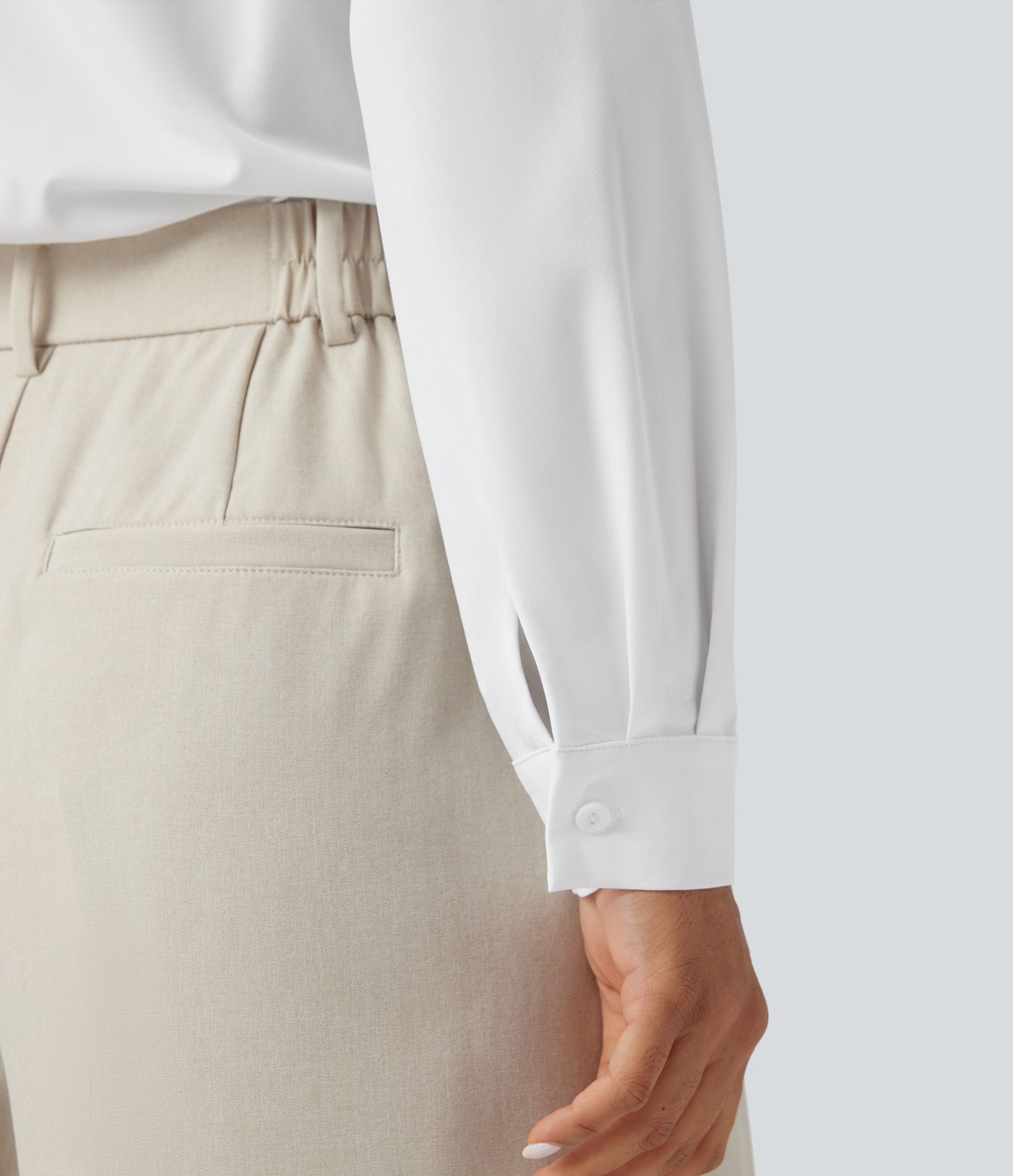 Breezeful™ Schnelltrocknender Arbeitshemd-Bodysuit mit V-Ausschnitt und langen Ärmeln