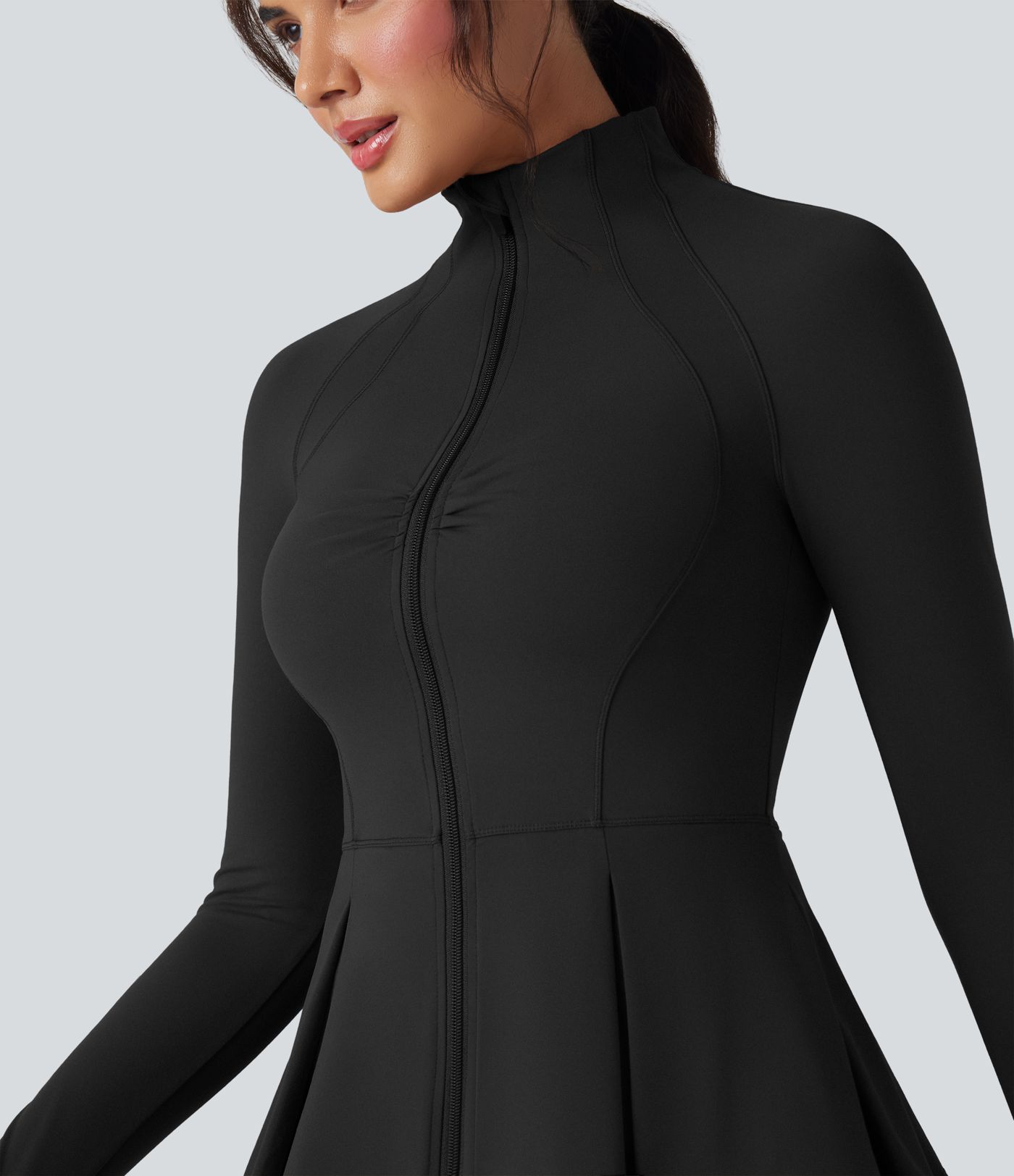 SoftlyZero™ chaqueta delgada para yoga en tejido de felpa suave, con cuello tipo simulacro, orificios para los pulgares, fruncidos y bajo plisado