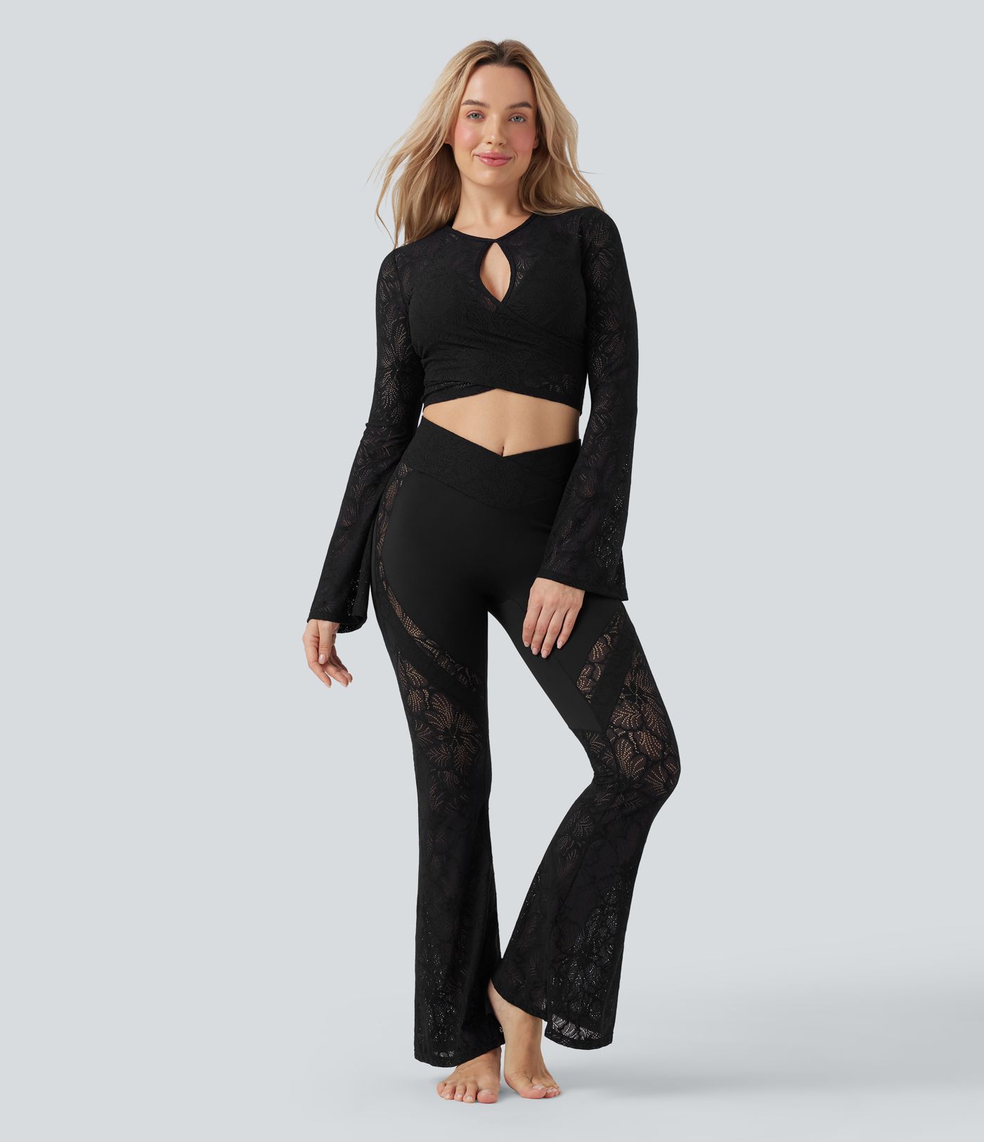 Haut de sport yoga col rond manches longues à volants découpé dentelle transparente