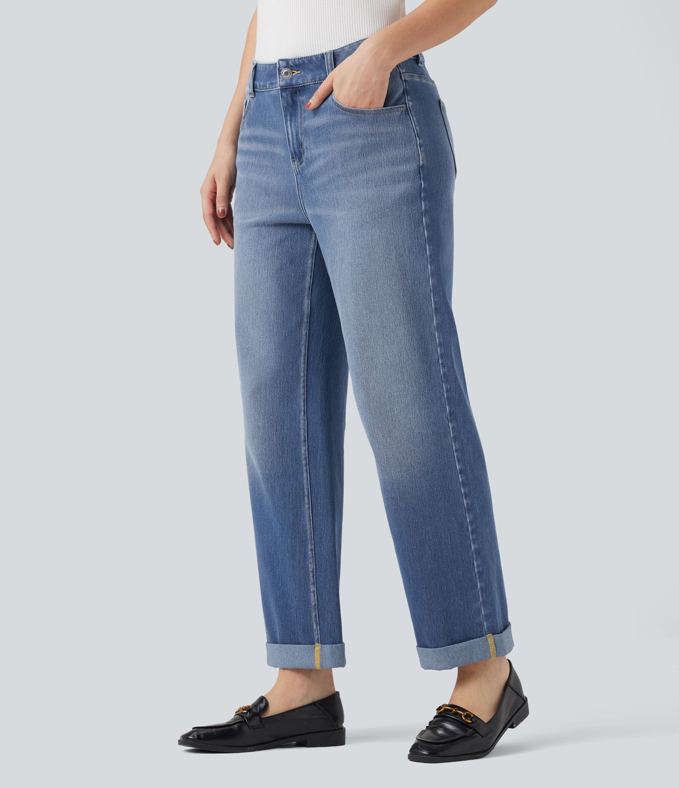 Halara Flex™ Jean décontracté taille mi-haute, coupe droite, avec des poches