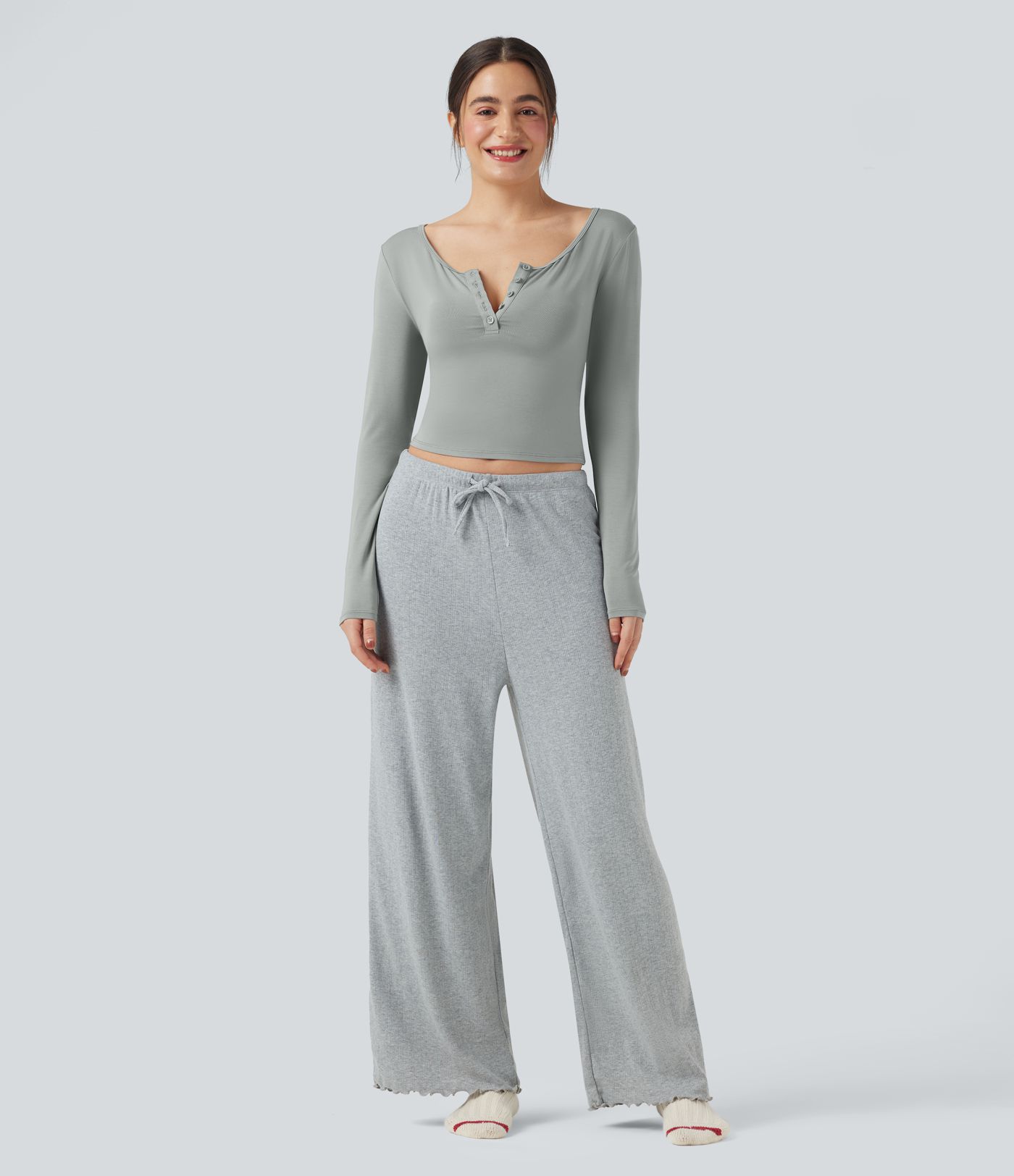 Lounge-Top mit Henley-Ausschnitt und langen Ärmeln