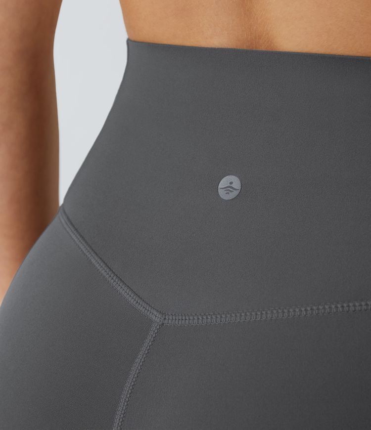 Halara UltraSculpt™ SoCinched colanți de antrenament cu talie, care modelează abdomenul, cu buzunare