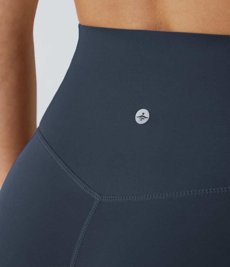 Halara UltraSculpt™ High Waisted Tummy Control Pocket Shaping Training Capri Leggings