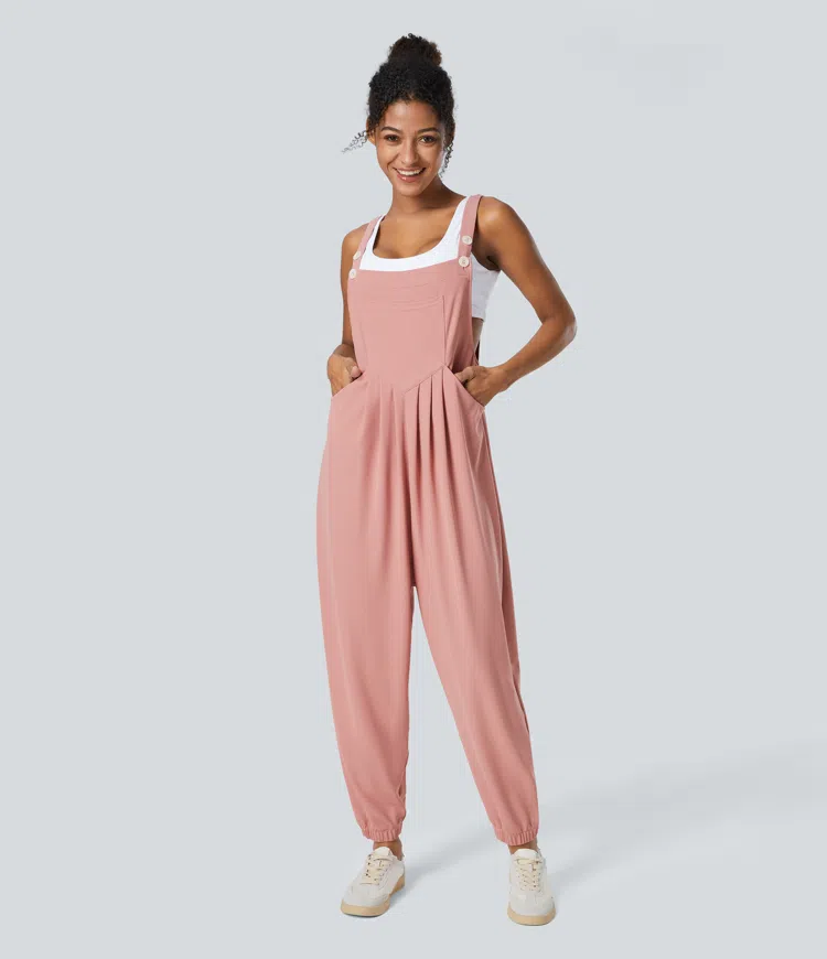 Jogger-Jumpsuit mit verstellbarem Gürtel und Knöpfen, mehreren Taschen und Waffelmuster