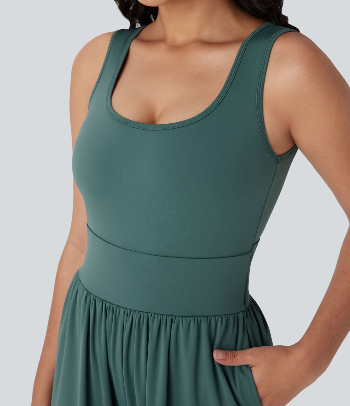 Mono de yoga ancho Softlyzero™ con tirantes cruzados, espalda descubierta, tacto fresco y bolsillos - Easy Peezy