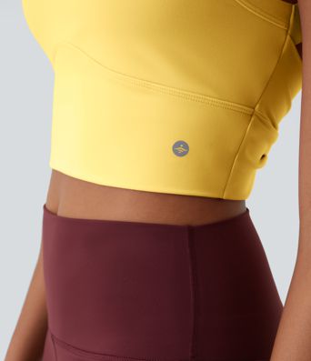 SoftlyZero™ yoga débardeur coupé et découpé à faible maintien pour bonnets A-C