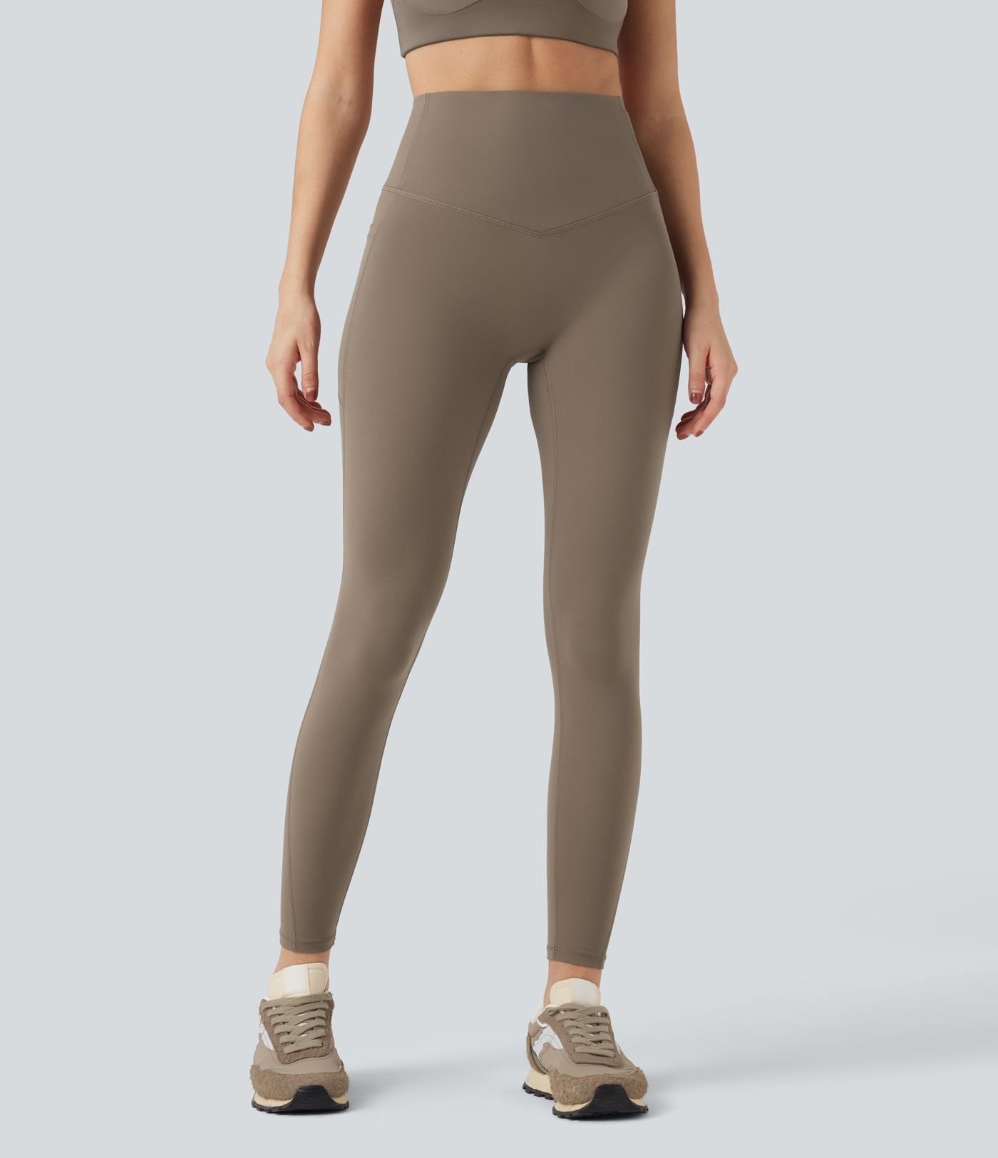 High-waisted sculpting workout leggings with Halara UltraSculpt™ pockets