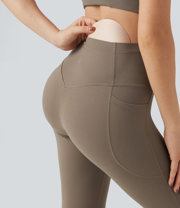 Legging d'entraînement gainant galbant taille haute avec poches Halara UltraSculpt™