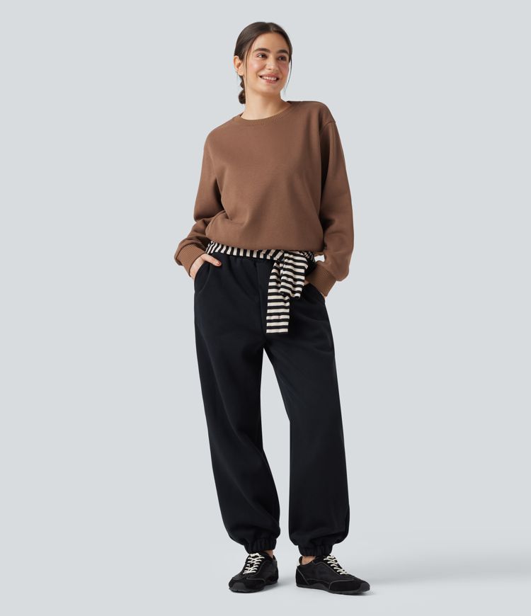 Sudadera casual de algodón de manga larga con polar y cuello redondo con bolsillos