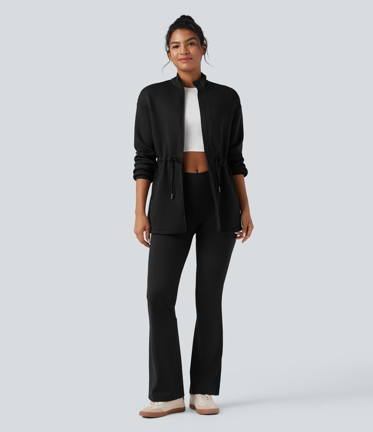 Casualjakke med rullekrave, lange ærmer, snøre og lommer