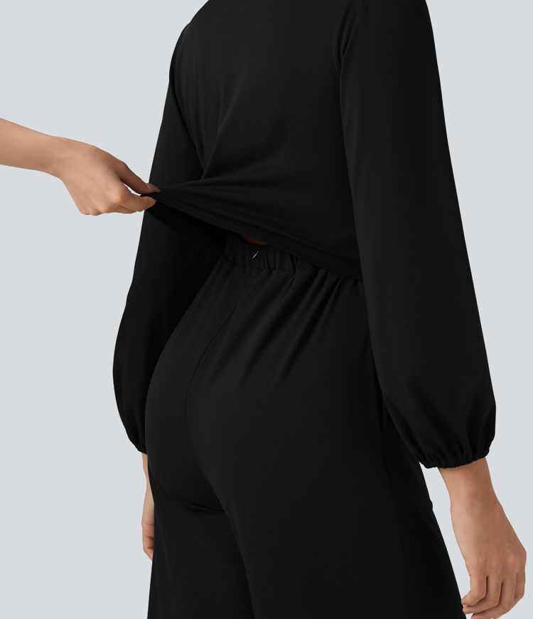 Arbeits-Jumpsuit mit V-Ausschnitt, langen Ärmeln und weitem Bein, mit Taschen – Easy Peezy Edition