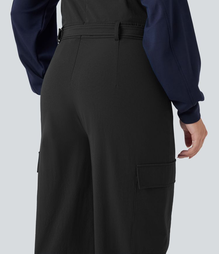 Jumpsuit de senderismo con cinturón y bolsillos