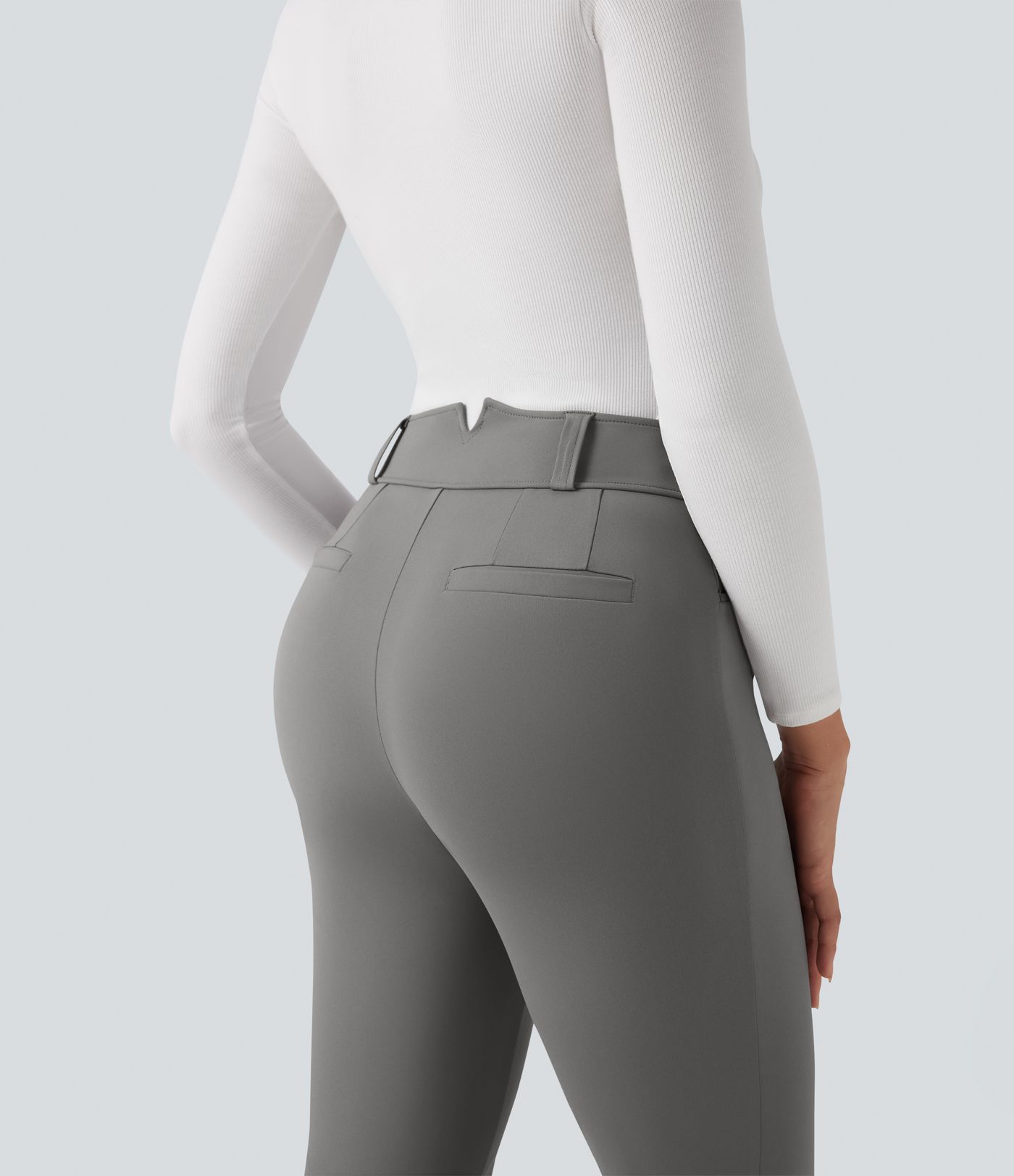 Halara Flex™ zúžené pracovní kalhoty 7/8 s vysokým pasem a kapsami