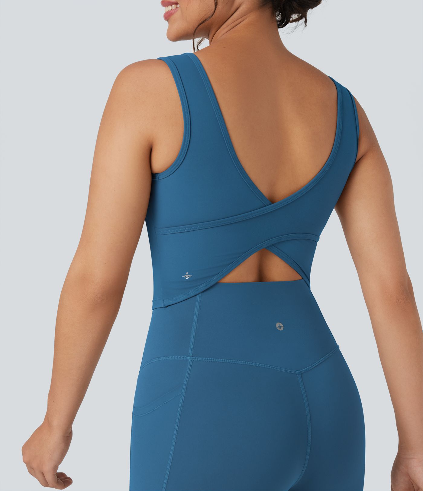 Halara UltraSculpt™ U Neck Crossover Cropped Yoga Tank Top