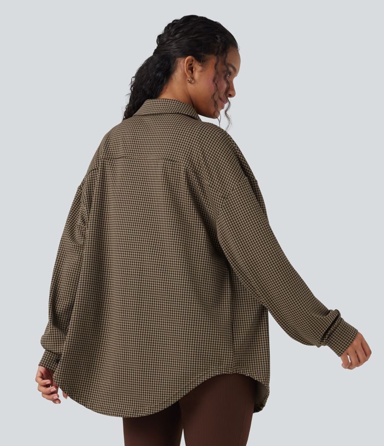 Chamarra casual extragrande con dobladillo curvo y estampado de pata de gallo y bolsillos