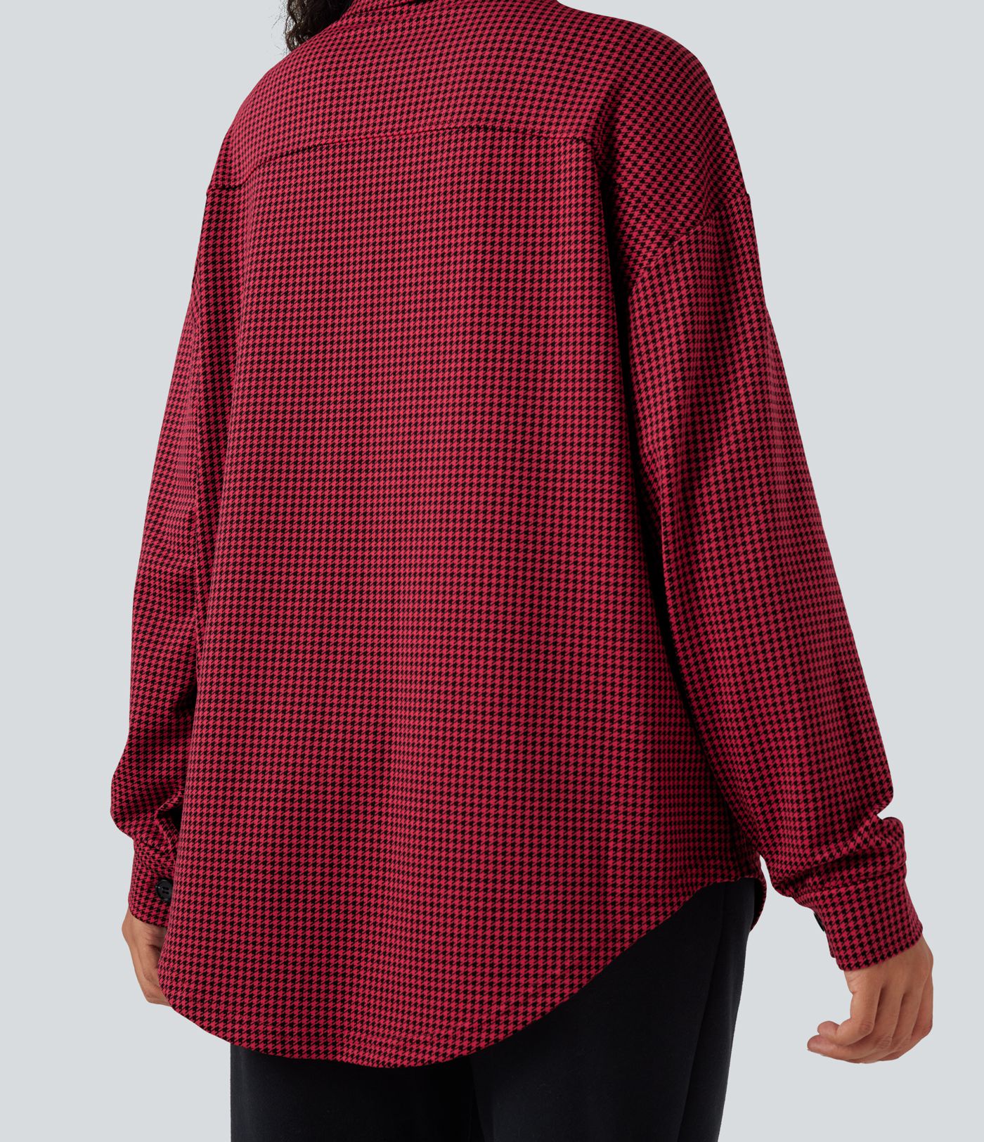 Chamarra casual extragrande con dobladillo curvo y estampado de pata de gallo y bolsillos