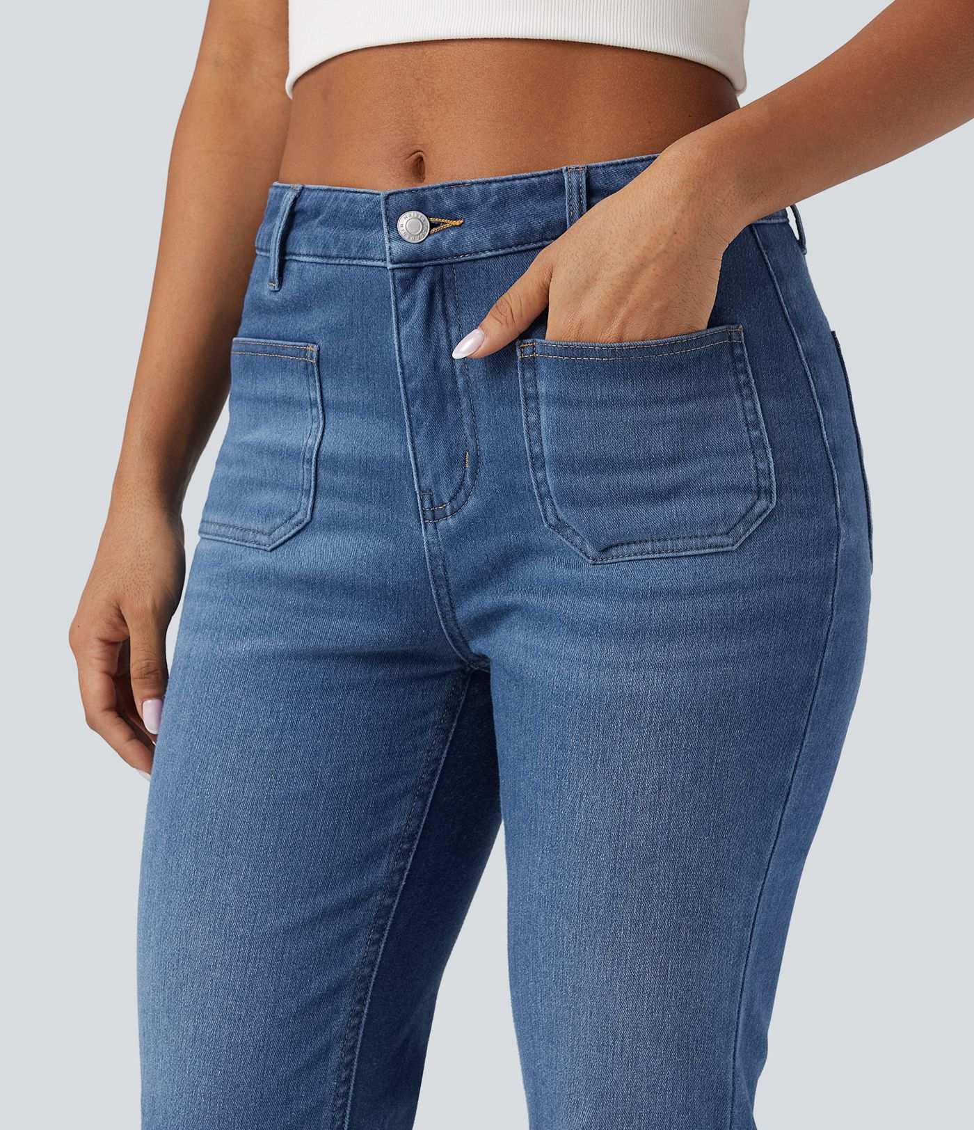 Halara Flex™ mittelhohe, fleecegefütterte Denim-Bootcut-Jeans mit Taschen