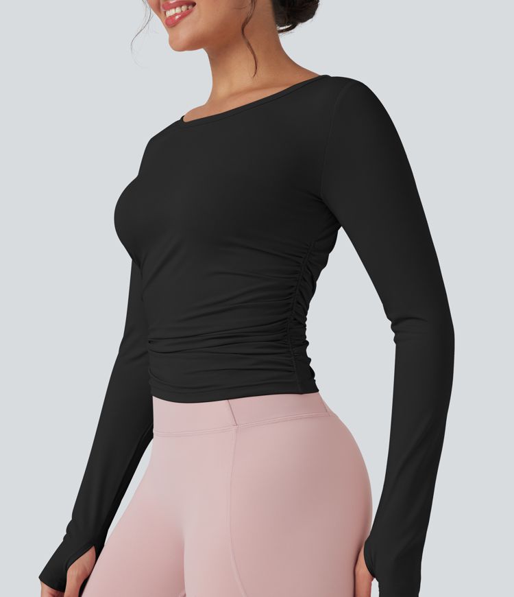 Gerafftes Yoga-Sport-Top mit Rundhalsausschnitt, langen Ärmeln und Daumenlöchern