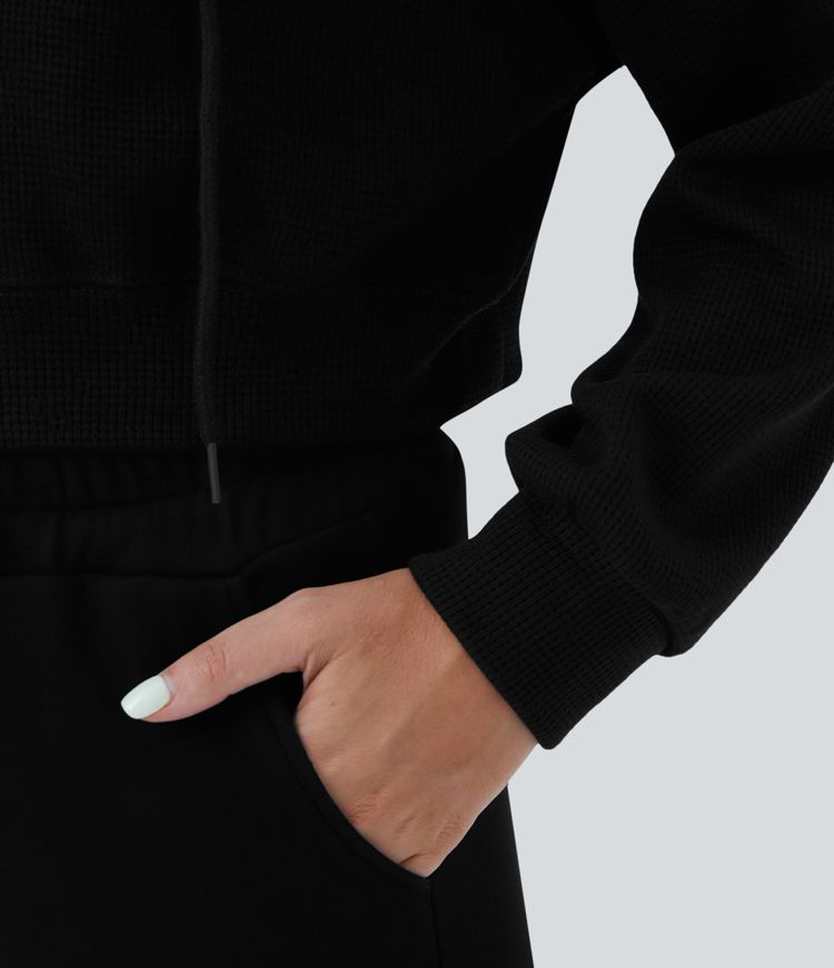 Sudadera deportiva algodón recortada cremallera cordón capucha gofre