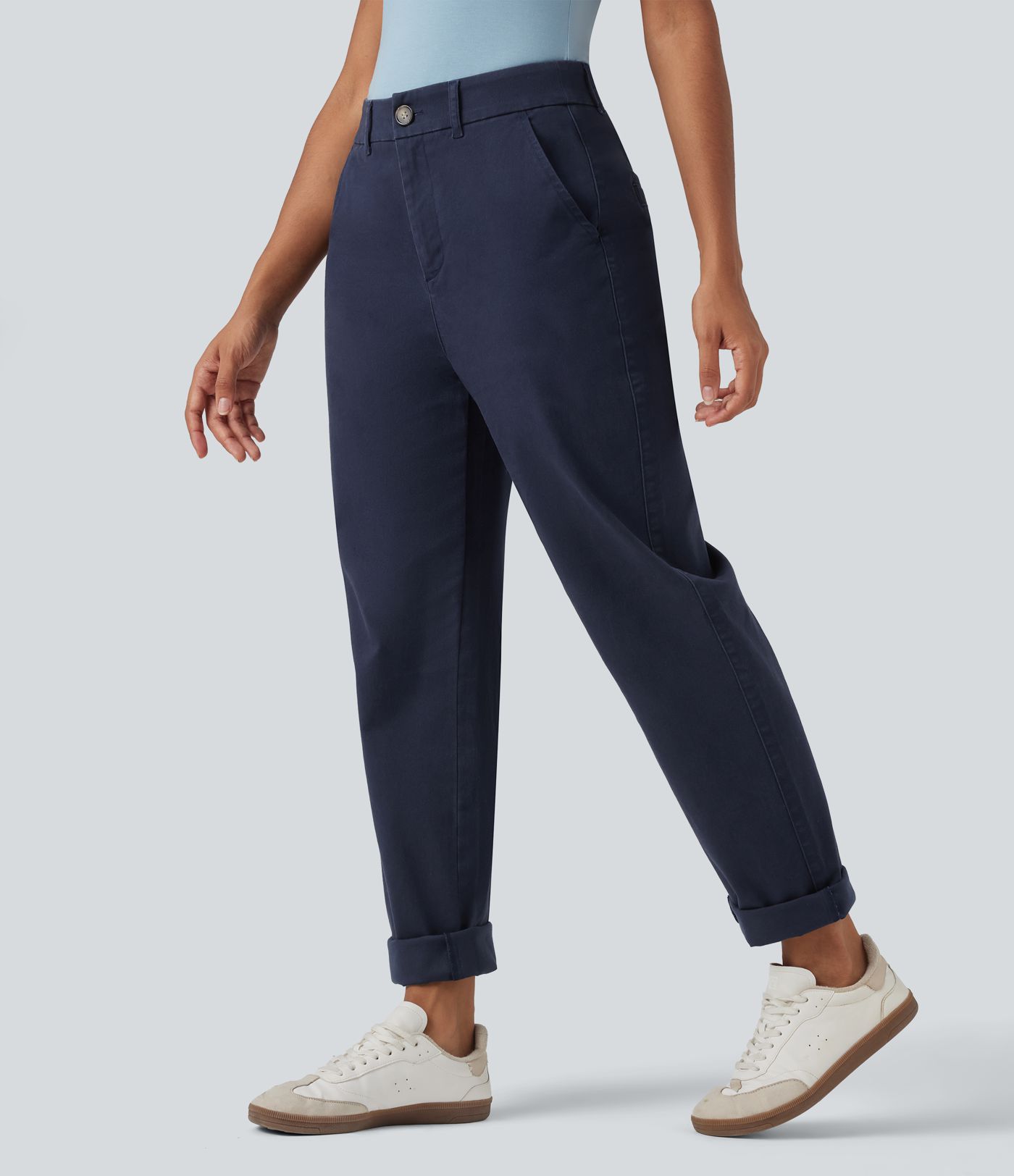 Lässige Chino-Hose aus Baumwolle mit mittelhohem Bund und Seitentaschen