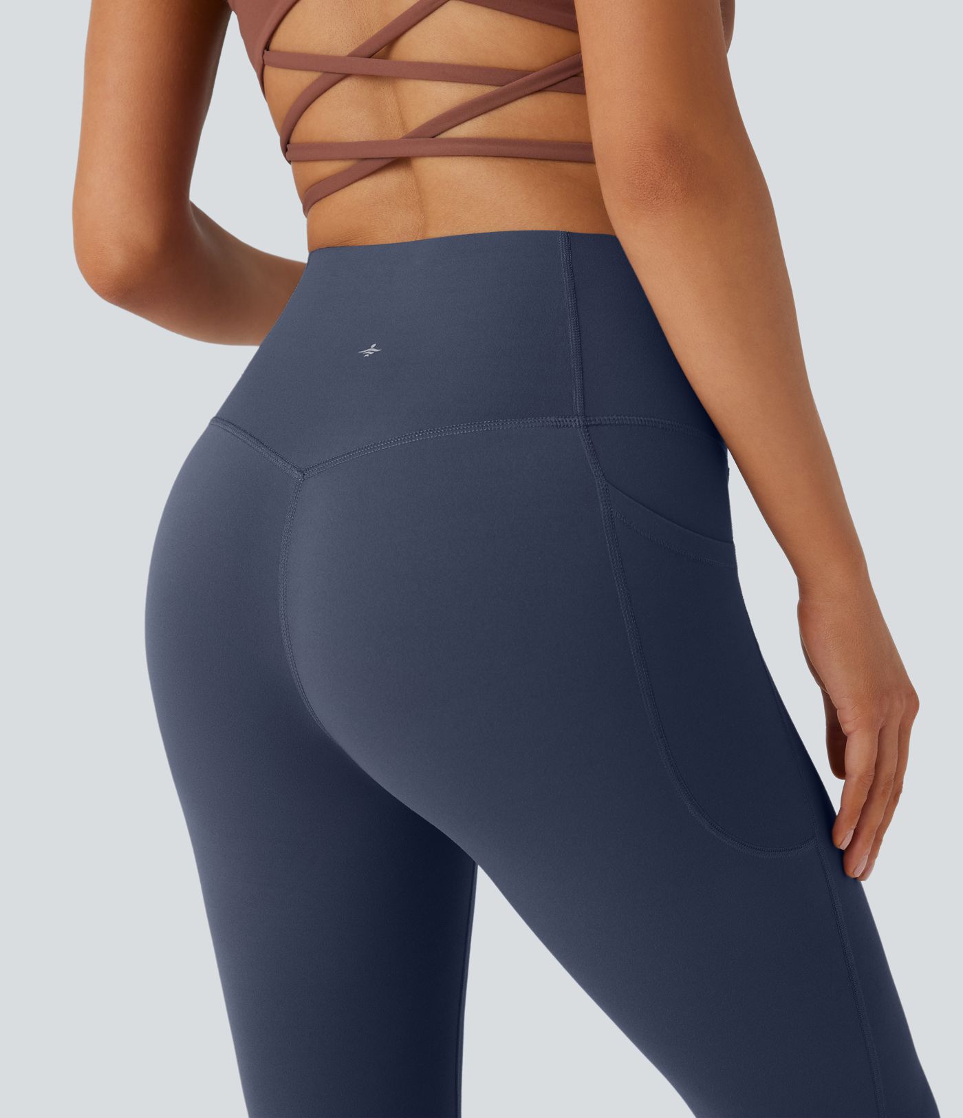 Halara UltraSculpt™ - Formende Bootcut-Yoga-Leggings mit hohem Bund, Seitentaschen und Bauchkontrolle