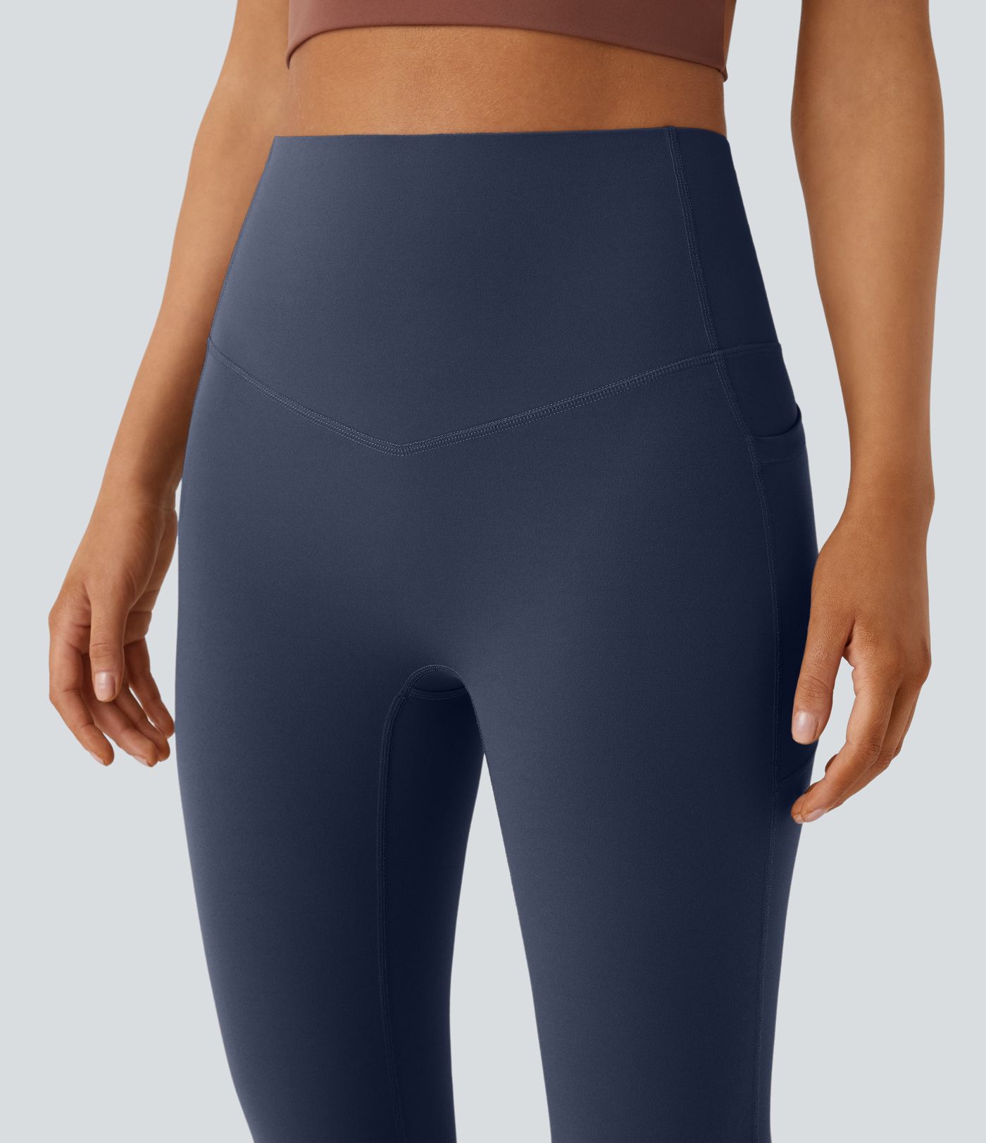Halara UltraSculpt™ - Formende Bootcut-Yoga-Leggings mit hohem Bund, Seitentaschen und Bauchkontrolle