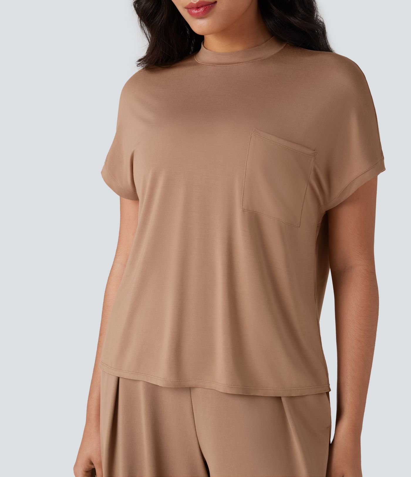 Mock-neck Short Sleeve Relaxed Casual T-Shirt with Pocket