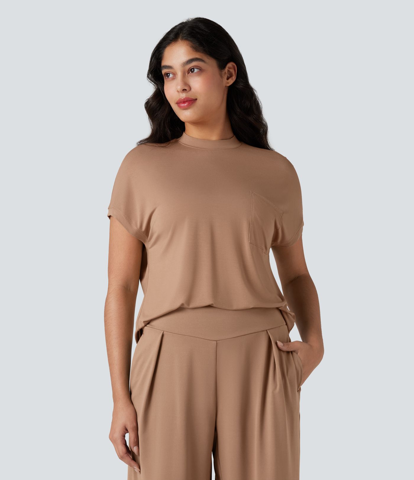 Mock-neck Short Sleeve Relaxed Casual T-Shirt with Pocket