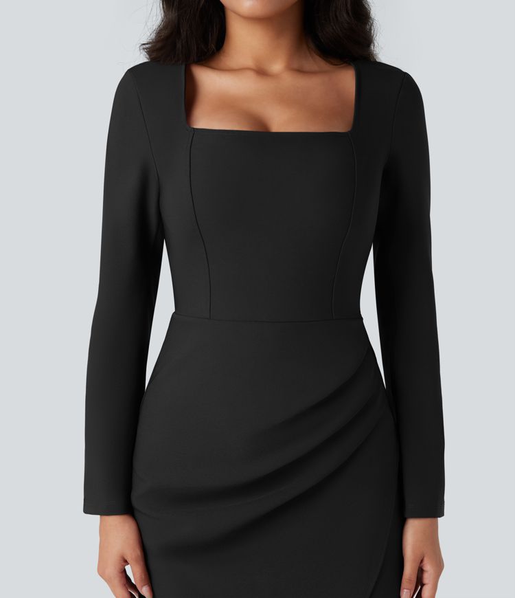 Robe courte moulante col carré manches longues