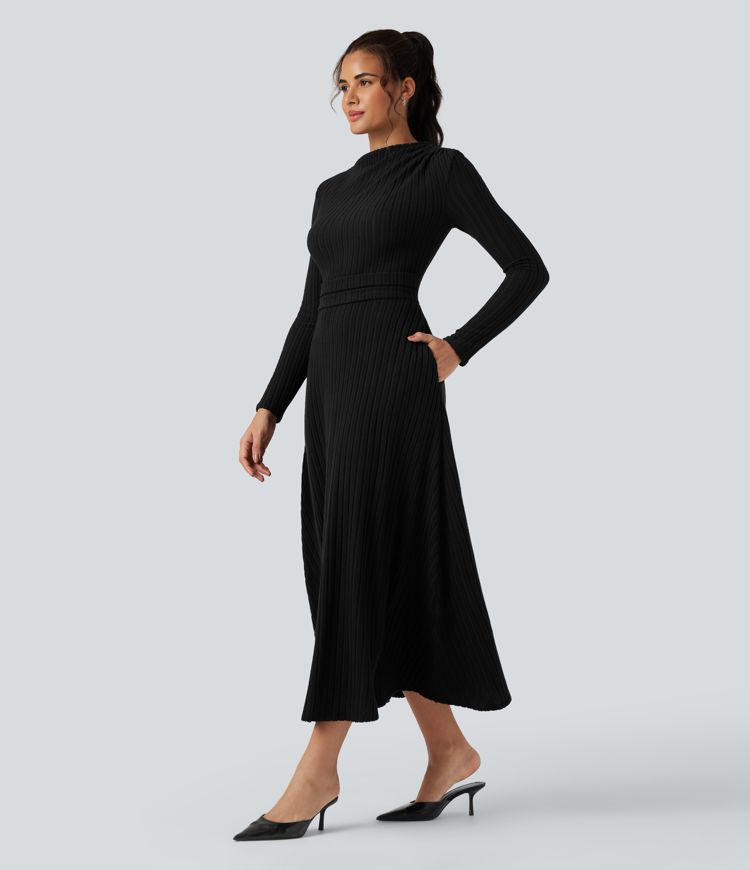 Geripptes Strick-Midi-Kleid mit langen Ärmeln und Taschen