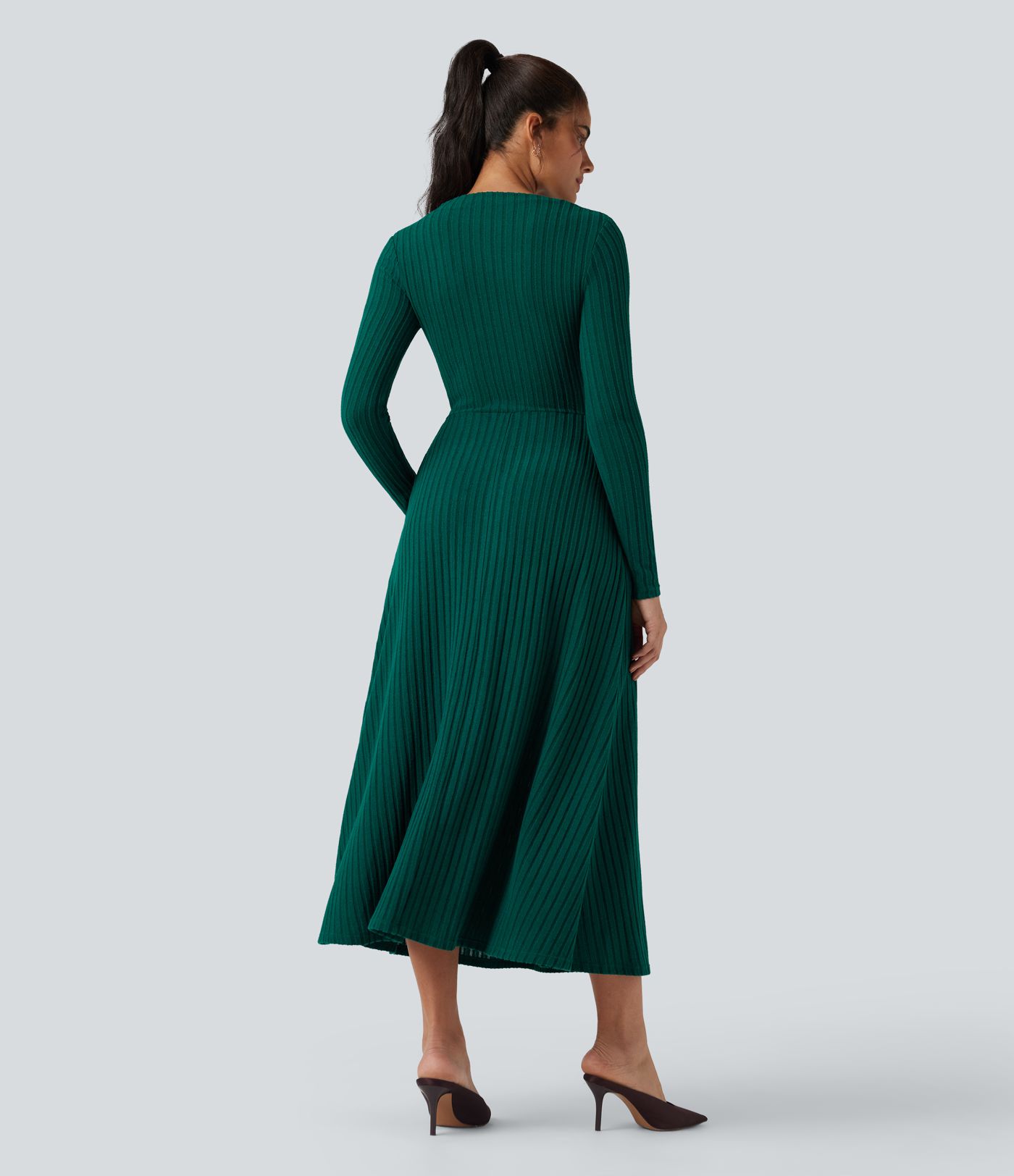 Vestido midi casual de punto acanalado de manga larga con bolsillos