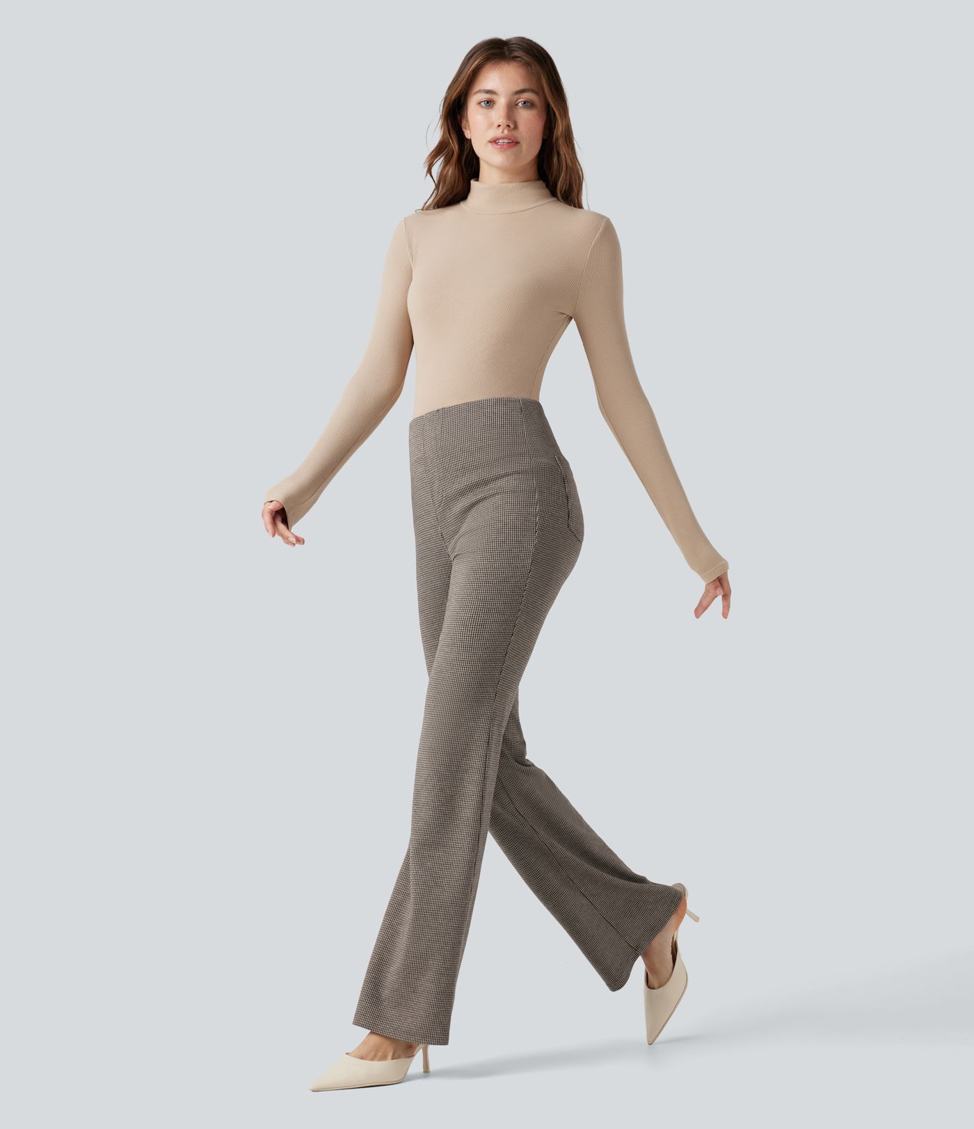 Høytsittende, utsvingte arbeidsbukser i hundetannmønster med lommer