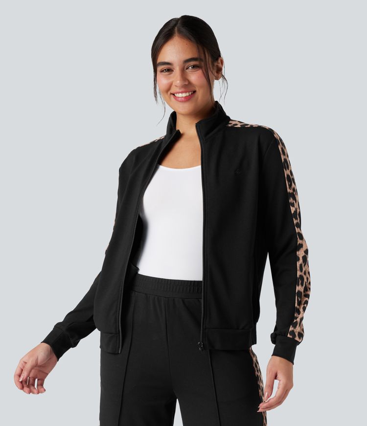 Chaqueta casual con cuello mao, estampado de leopardo en contraste y bolsillos