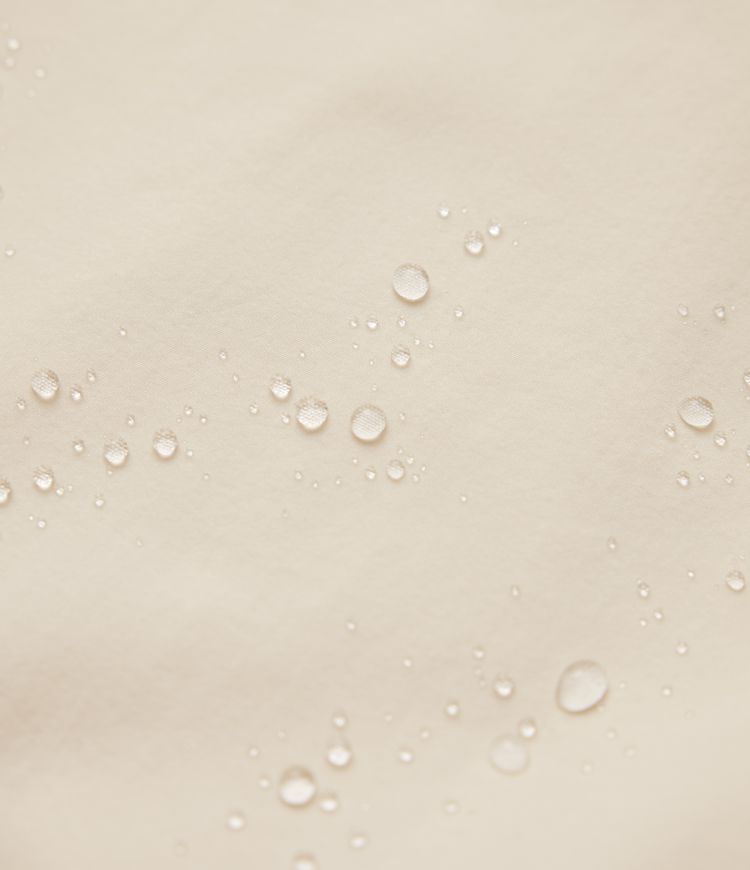 Water Repellent Abrasion-resistant Hooded Contrast Mesh Hiking Jacket with Pockets