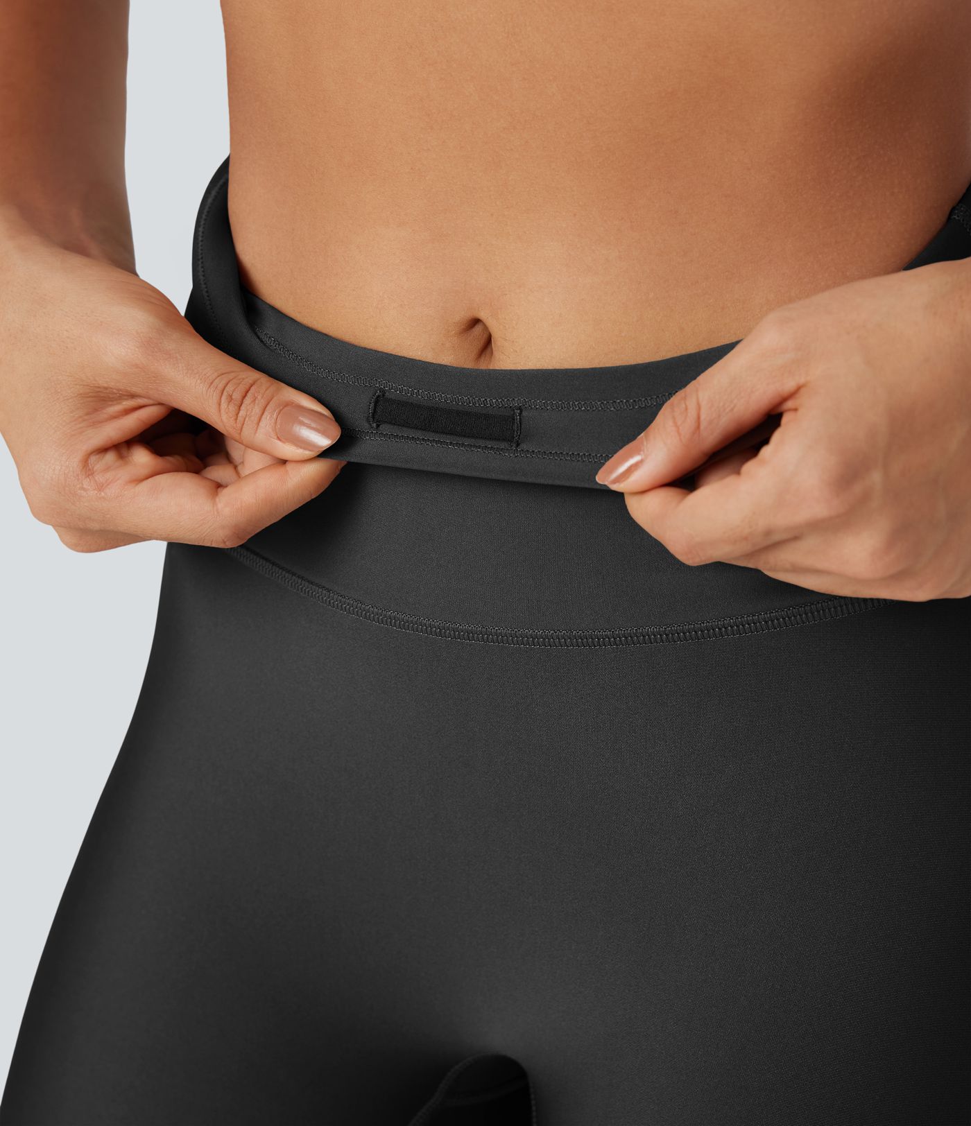 Reflective High Waisted Sheen Running Leggings with Pocket