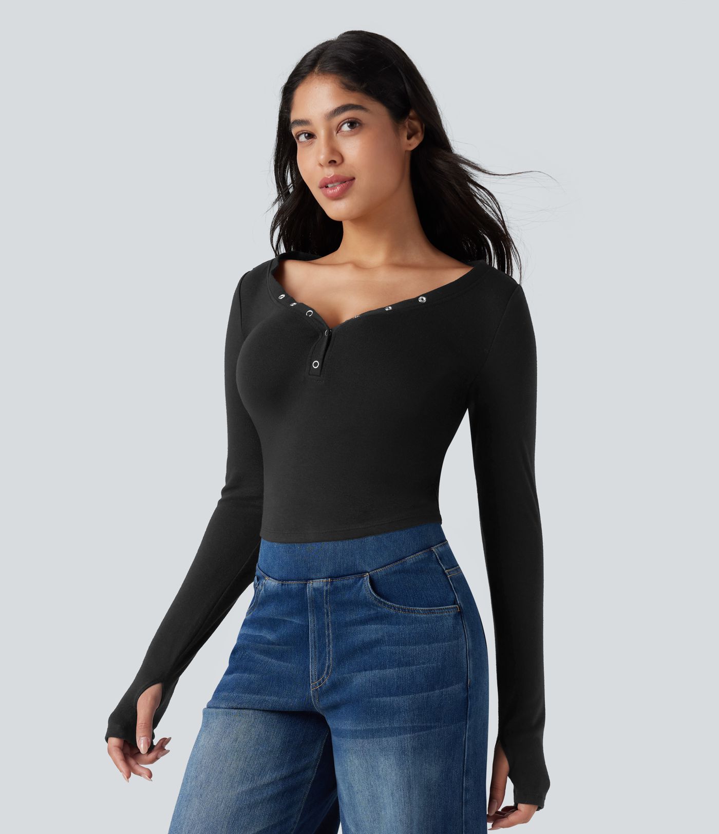 Sweetheart Neck Long Sleeve Thumb Hole Cropped Casual T-Shirt