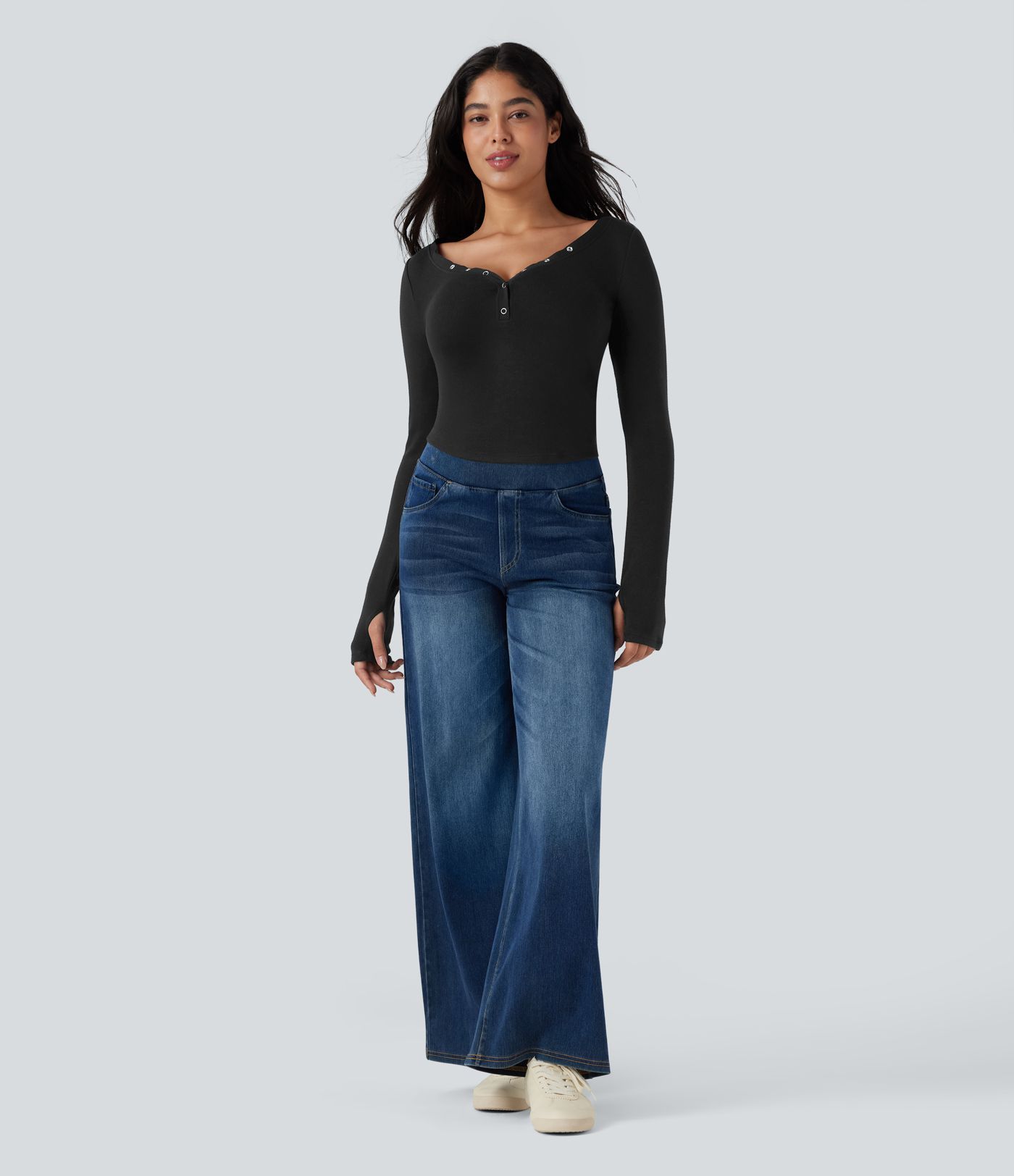 Sweetheart Neck Long Sleeve Thumb Hole Cropped Casual T-Shirt