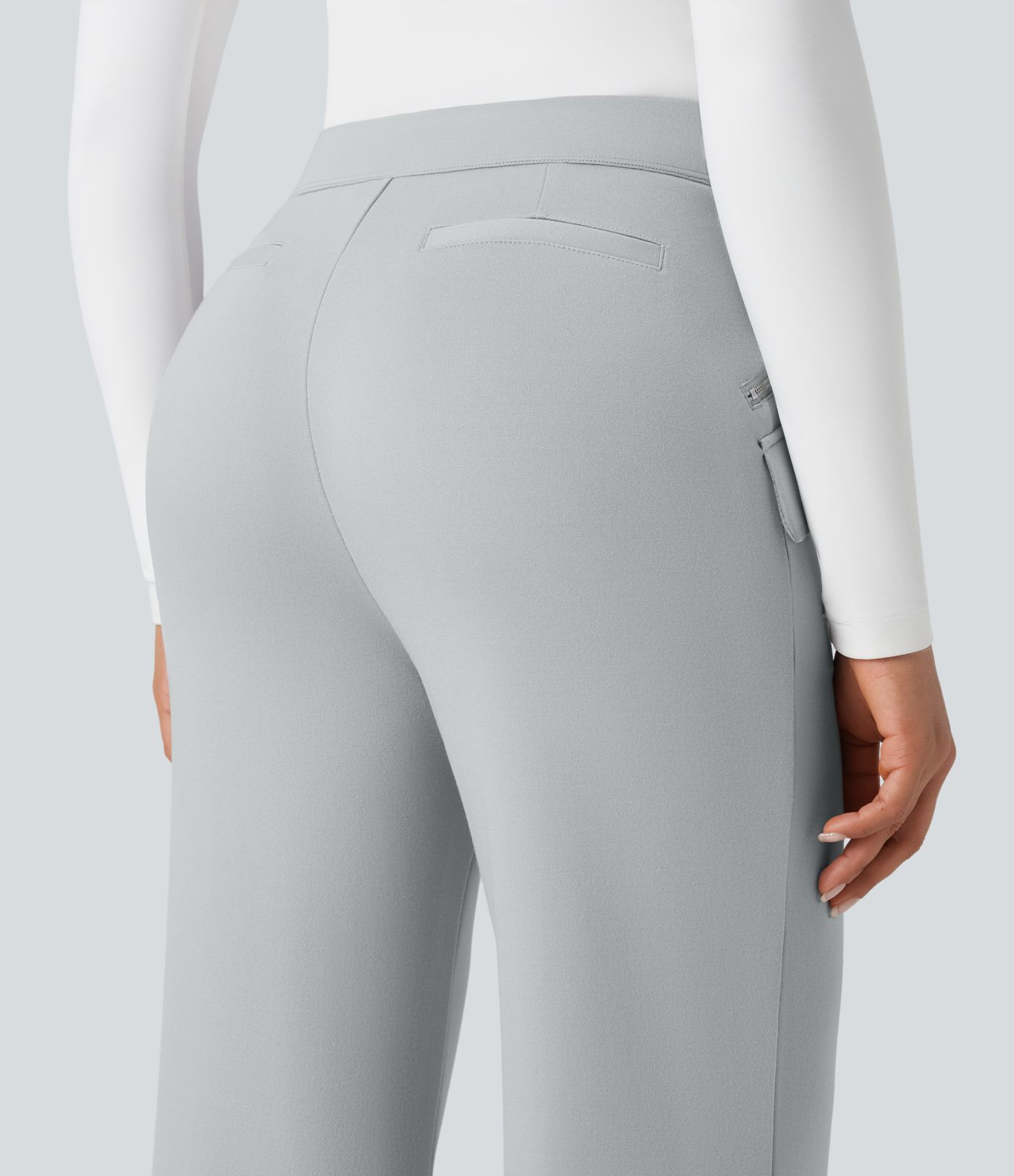 Halara Flex™ Ausgestellte Arbeits-Hose mit hohem Bund und Seitentaschen