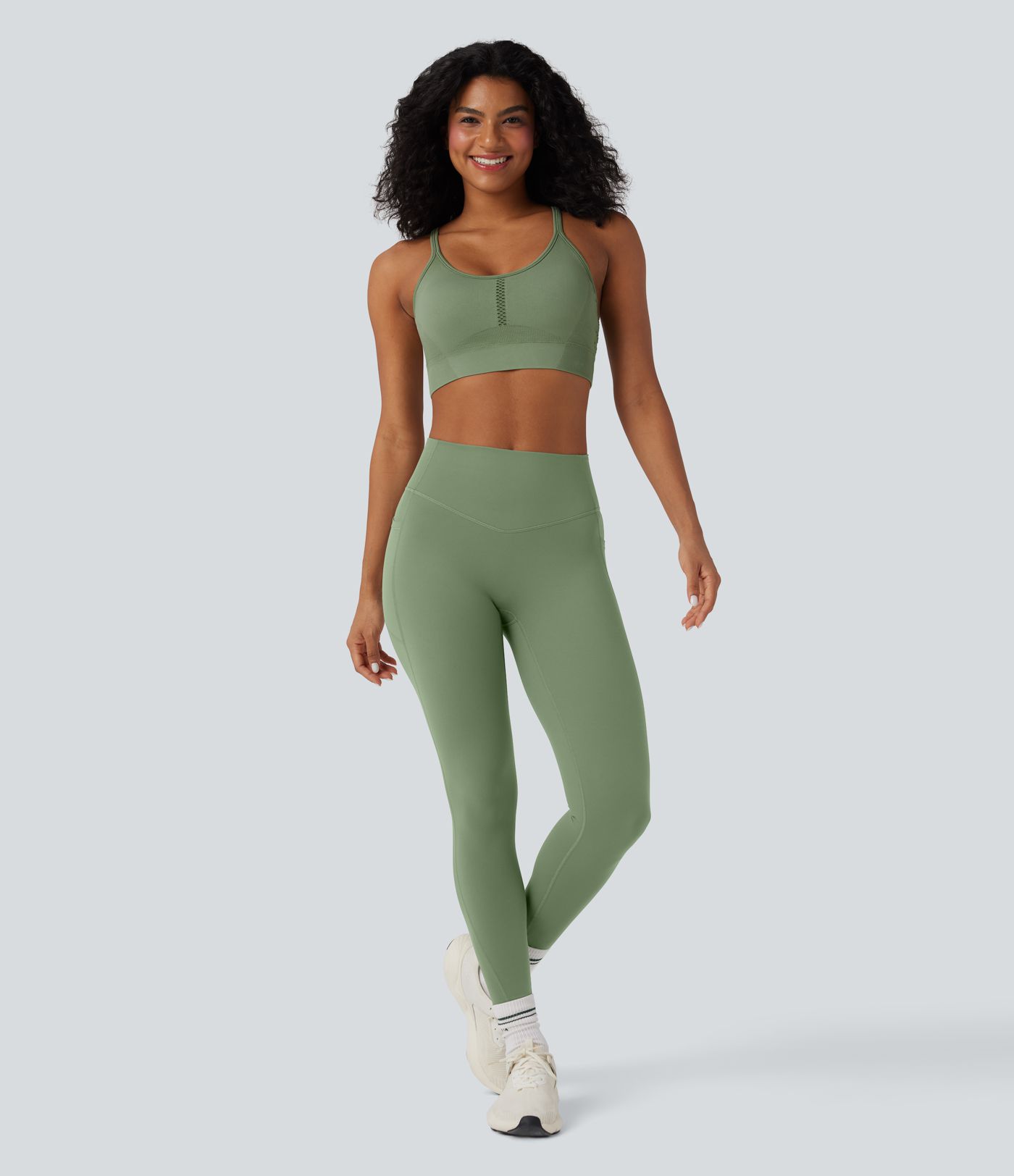 Brassière de sport yoga maintien léger col U ajouré OneForm Seamless Flow