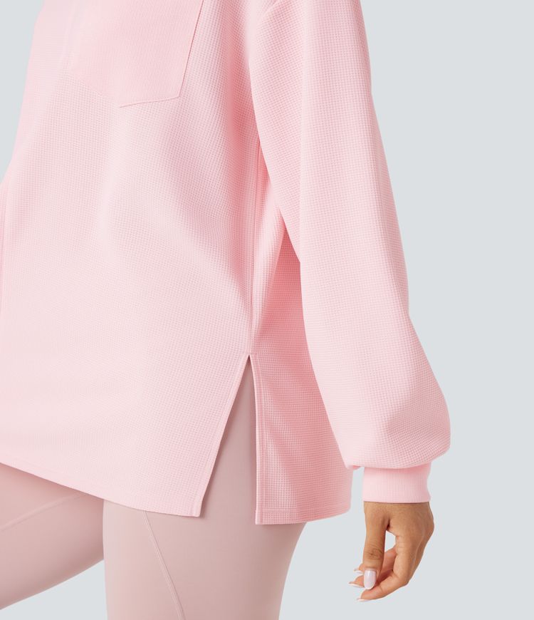 Sudadera casual oversized de tejido waffle, cuello redondo, manga larga, dobladillo con abertura y bolsillos