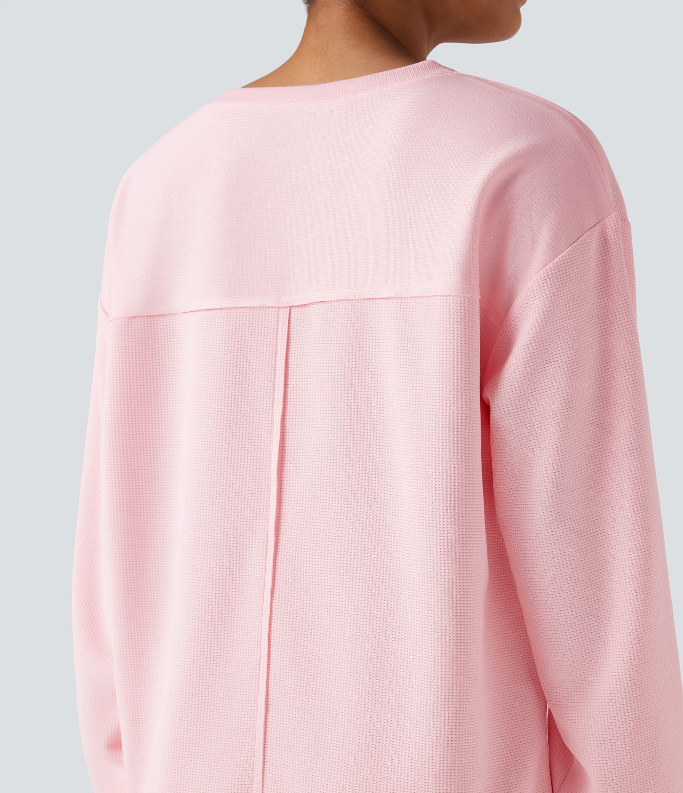 Sudadera casual oversized de tejido waffle, cuello redondo, manga larga, dobladillo con abertura y bolsillos